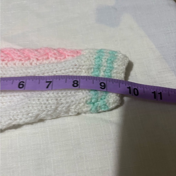 Vintage Pink and White Cozy Knit Sweater - Picture 7 of 7